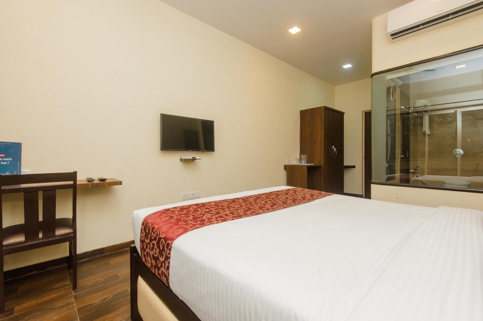 Super Hotel O Divine Residency Near Phoenix Marketcity Мумбай Екстериор снимка