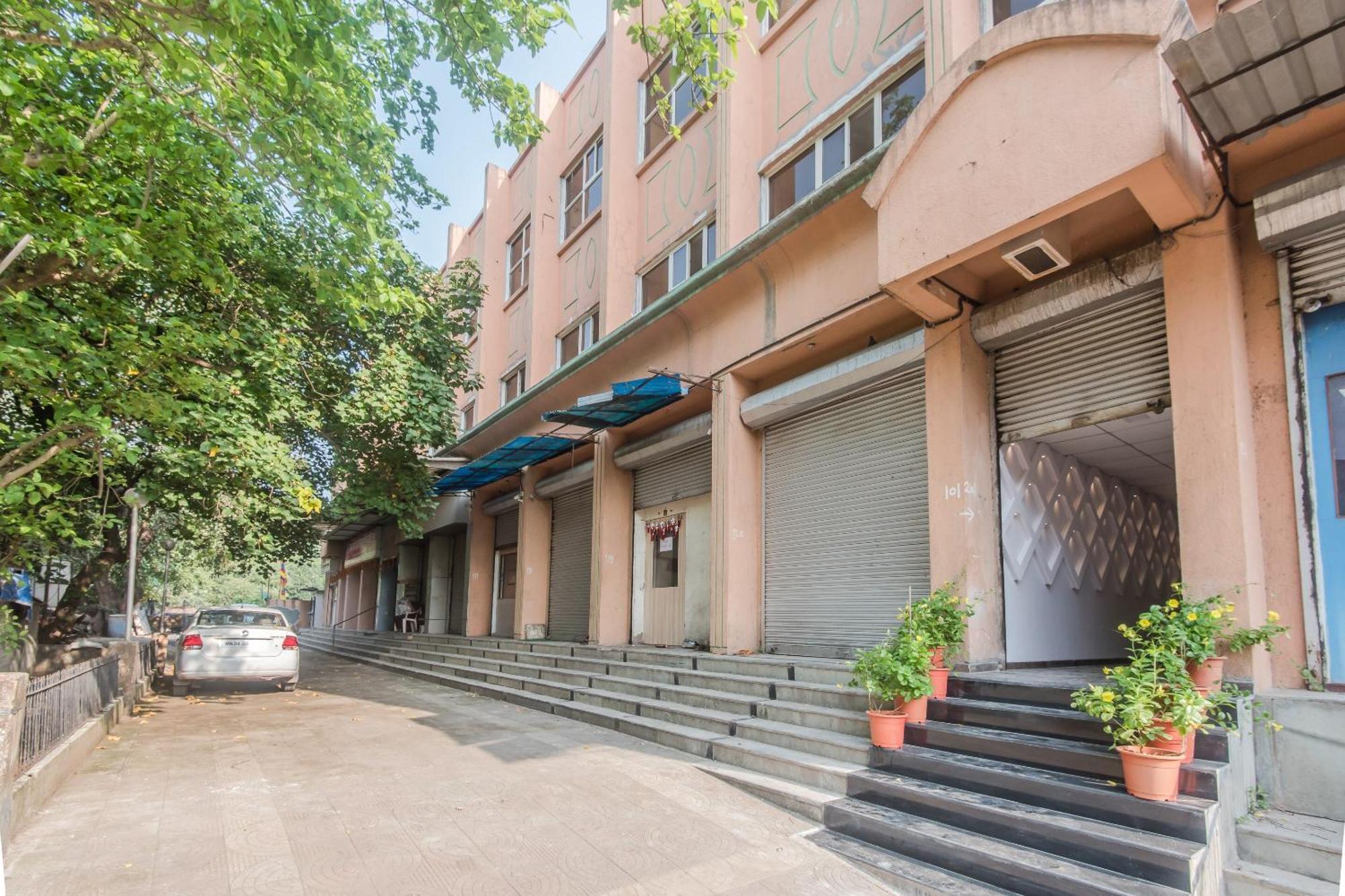 Super Hotel O Divine Residency Near Phoenix Marketcity Мумбай Екстериор снимка